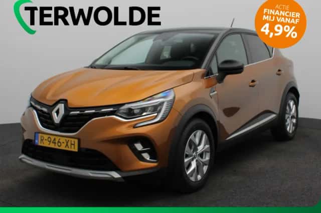 Renault Captur (2022) thumbnail 1