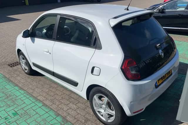 Renault Twingo (2022) thumbnail 3