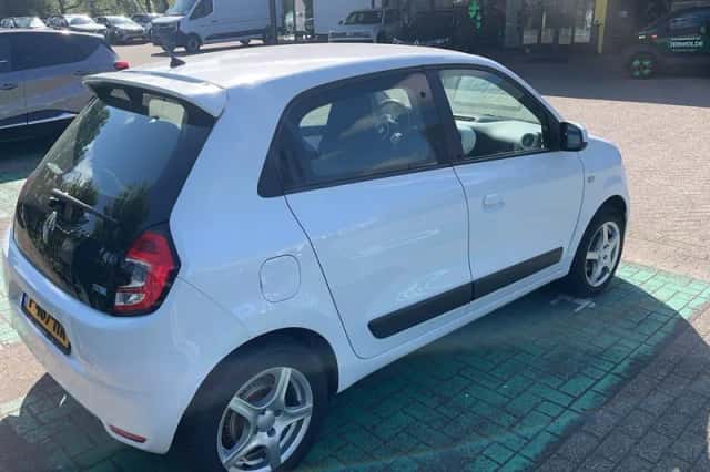 Renault Twingo (2022) thumbnail 4