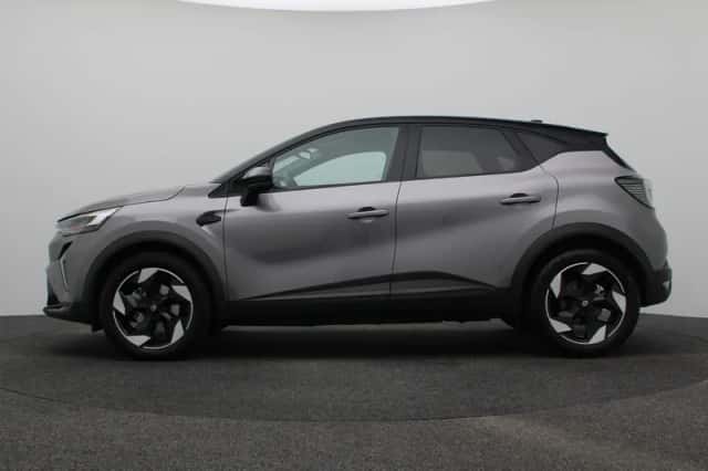 Renault Captur (2025) thumbnail 2