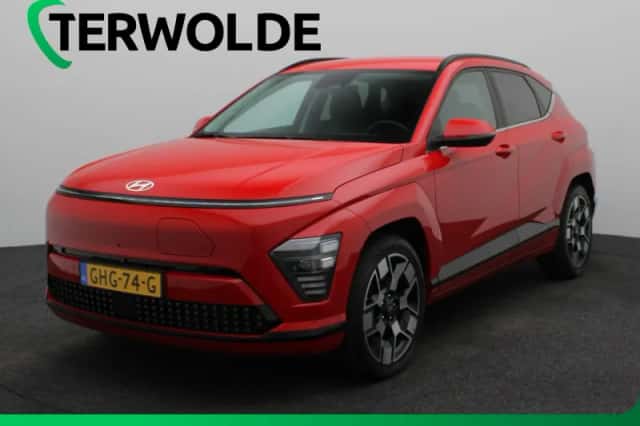 Hyundai Kona (2024) thumbnail 1