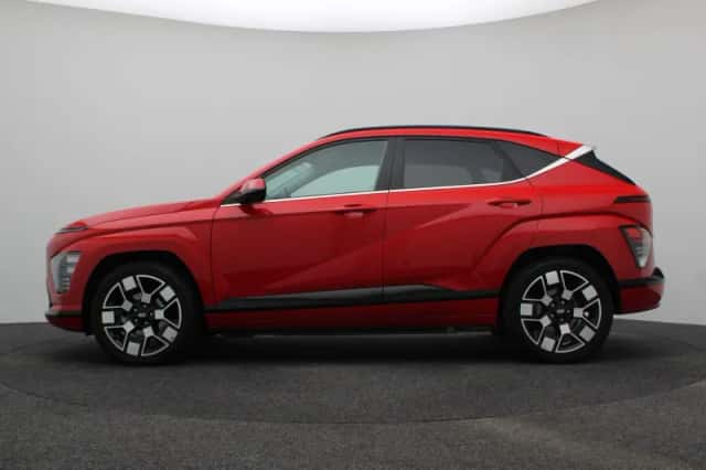 Hyundai Kona (2024) thumbnail 2