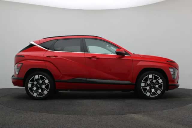Hyundai Kona (2024) thumbnail 6