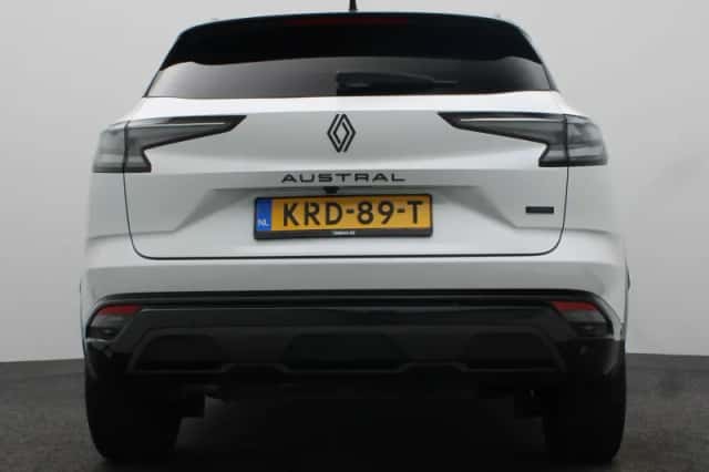 Renault Austral (2025) thumbnail 4