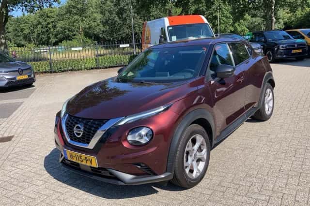 Nissan Juke (2020) thumbnail 3