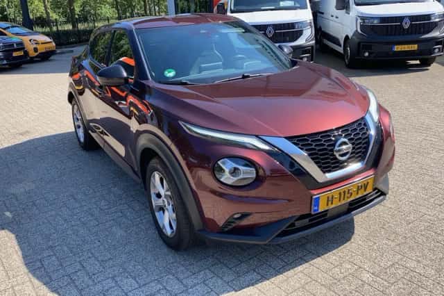 Nissan Juke (2020) thumbnail 4