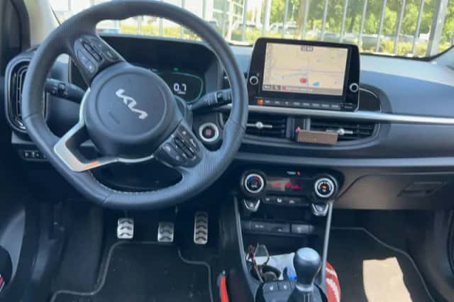 Kia Picanto (2025) thumbnail 5