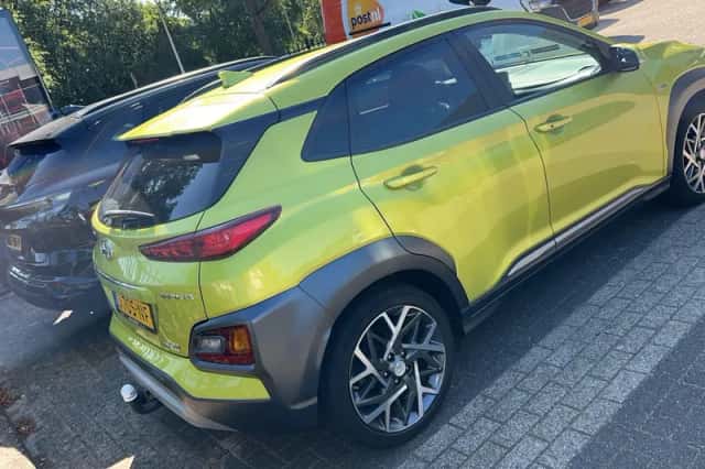 Hyundai Kona (2020) thumbnail 3