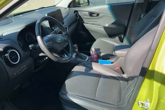 Hyundai Kona (2020) thumbnail 4