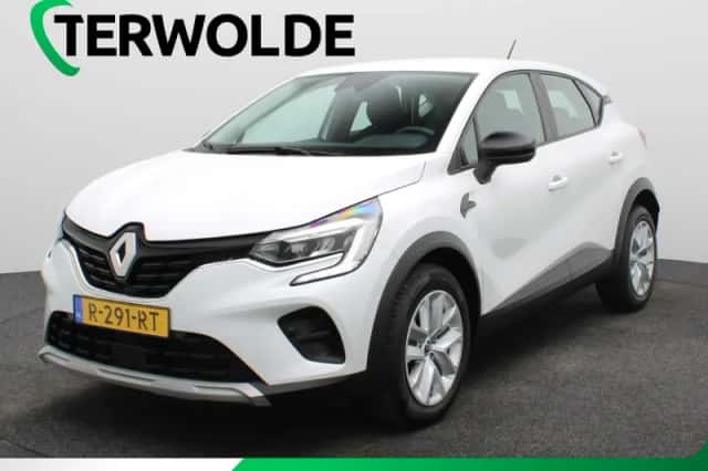 Renault Captur (2022) thumbnail 1
