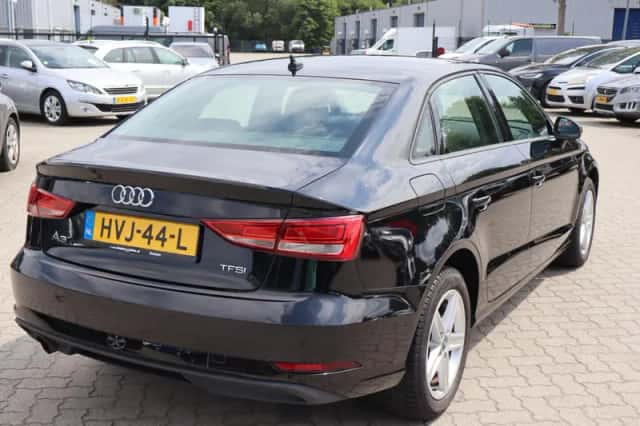 Audi A3 (2018) thumbnail 6