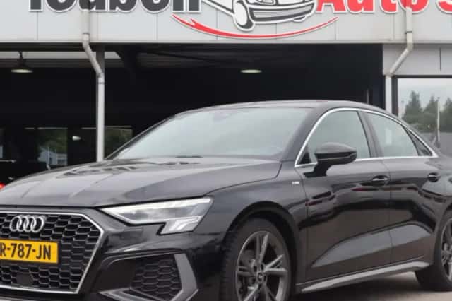 Audi A3 (2022) thumbnail 1