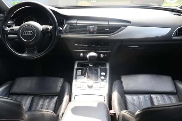 Audi A6 (2012) thumbnail 5