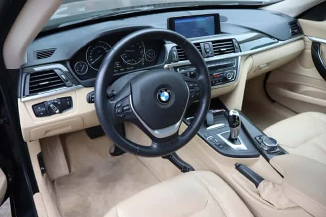 BMW 3-Serie (2013) thumbnail 6