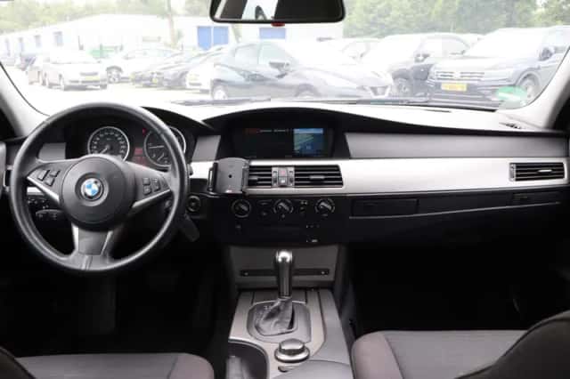 BMW 5-Serie (2006) thumbnail 4