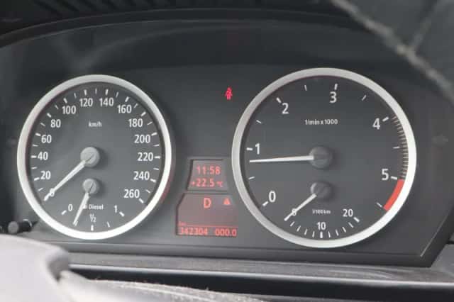 BMW 5-Serie (2006) thumbnail 6