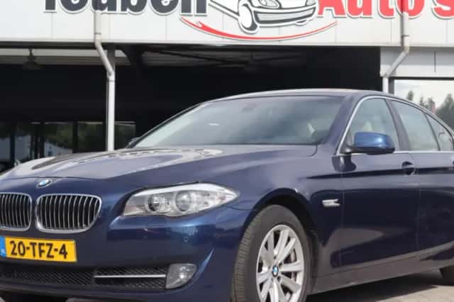 BMW 5-Serie (2012) thumbnail 1