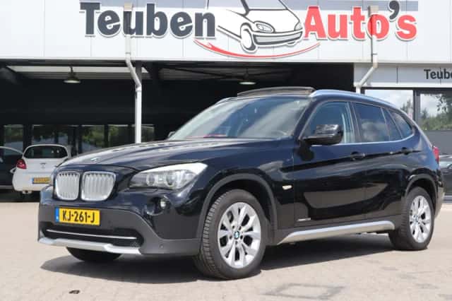 BMW X1 (2011) thumbnail 1