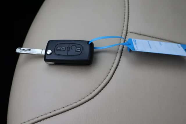 Citroën C3 (2012) thumbnail 4