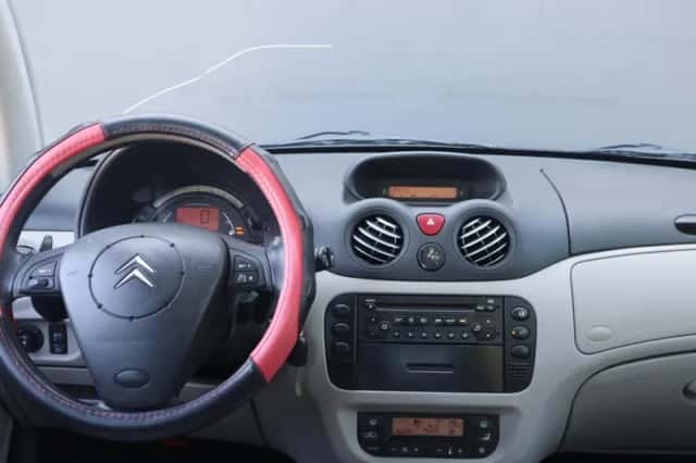 Citroën C3 (2003) thumbnail 5
