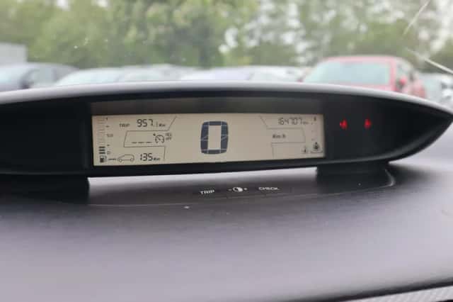 Citroën C4 (2008) thumbnail 5
