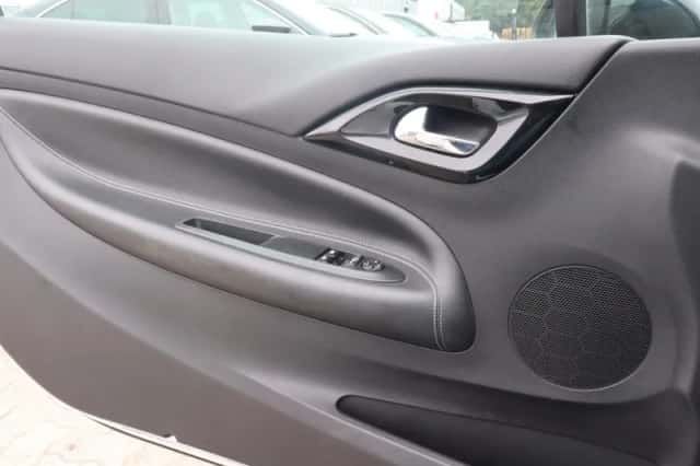Citroën DS3 (2012) thumbnail 6