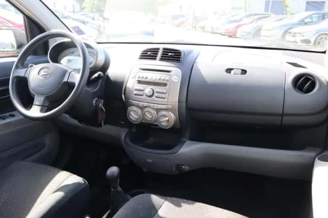 Daihatsu Sirion (2008) thumbnail 4