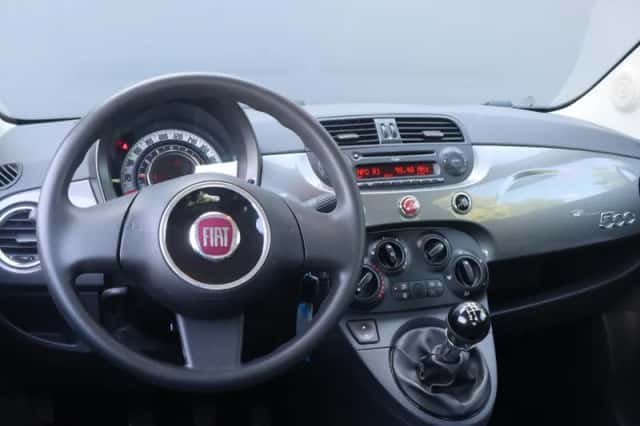 Fiat 500 (2015) thumbnail 4