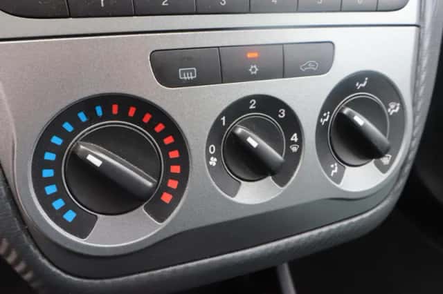 Fiat Grande Punto (2009) thumbnail 6