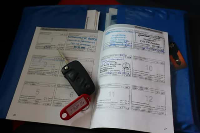 Ford Ka (2009) thumbnail 4
