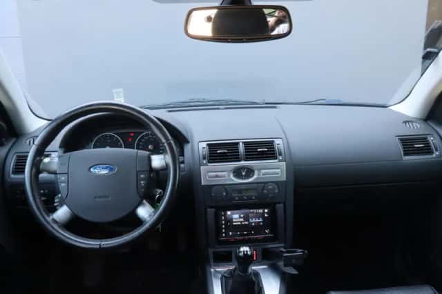 Ford Mondeo (2007) thumbnail 4