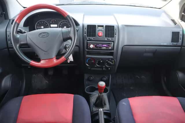 Hyundai Getz (2009) thumbnail 3