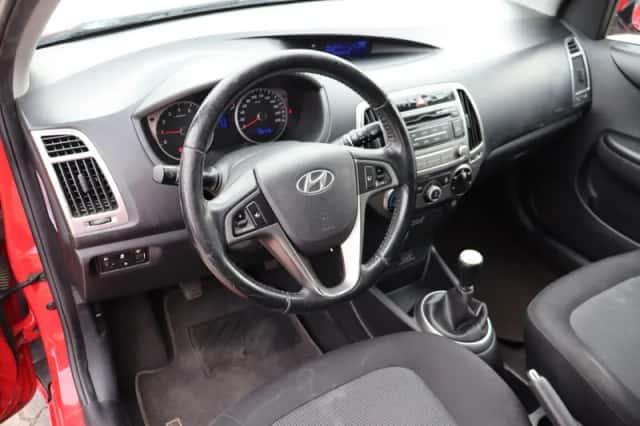 Hyundai i20 (2012) thumbnail 6