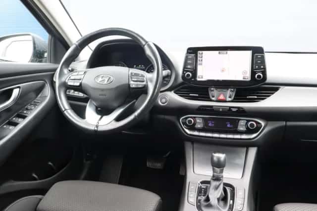 Hyundai i30 (2018) thumbnail 6