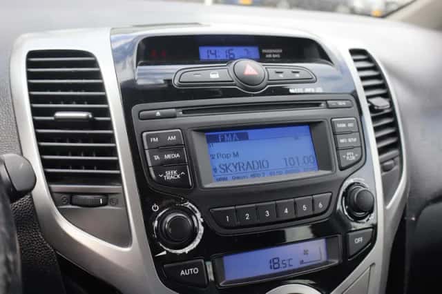 Hyundai ix20 (2011) thumbnail 5