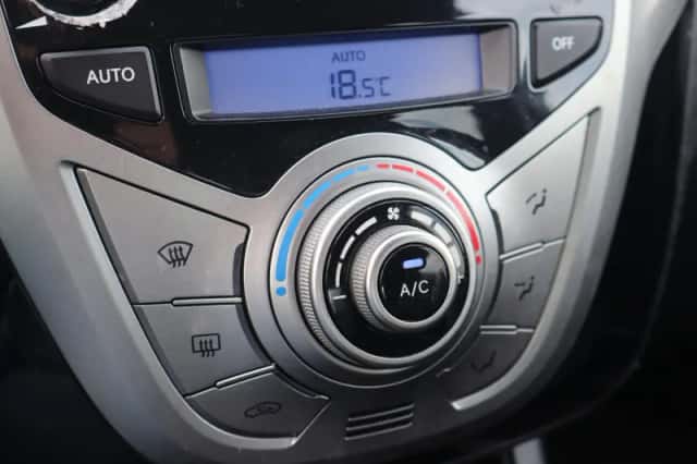 Hyundai ix20 (2011) thumbnail 6