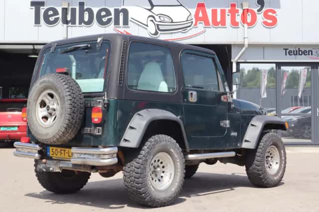Jeep Wrangler (2000) thumbnail 5