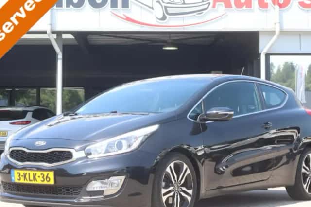 Kia Pro_cee'd (2013) thumbnail 1