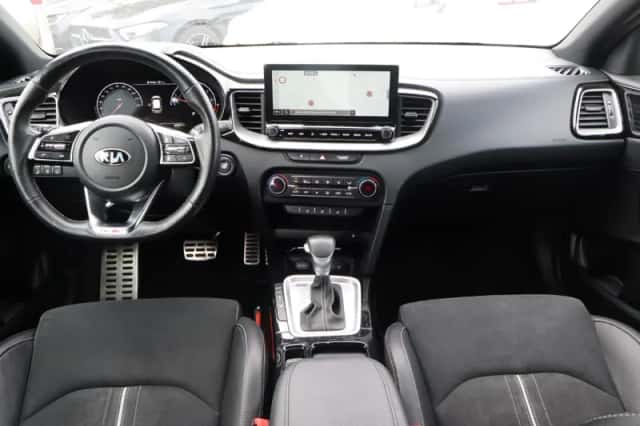 Kia Proceed (2021) thumbnail 5