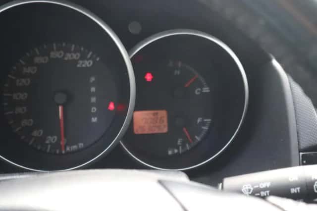 Mazda 3 (2005) thumbnail 4