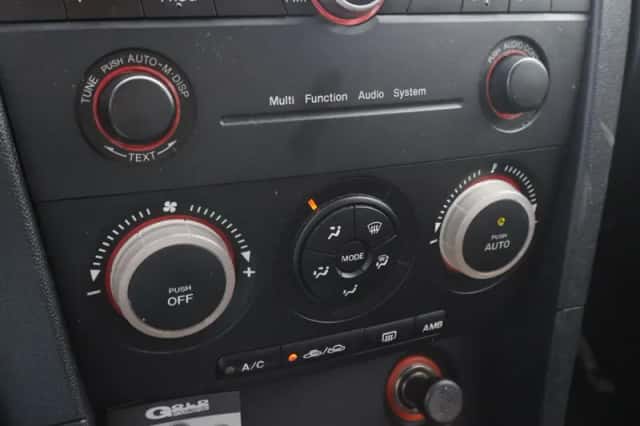 Mazda 3 (2005) thumbnail 6