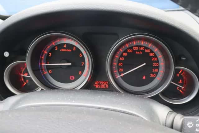 Mazda 6 (2010) thumbnail 4