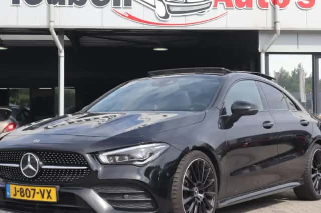 Mercedes-Benz CLA-Klasse (2019) thumbnail 1