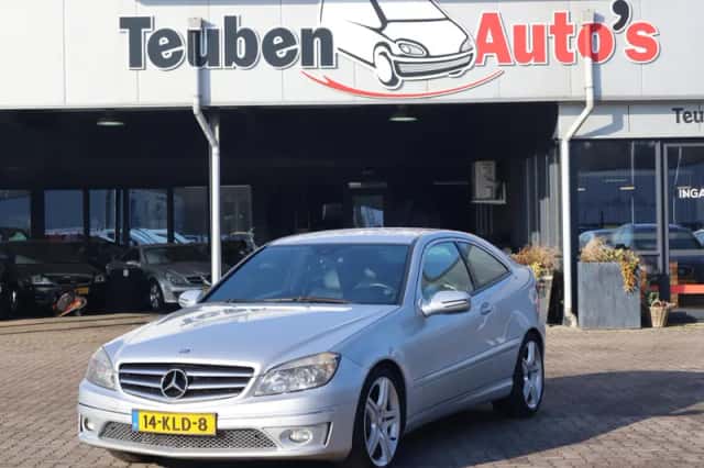 Mercedes-Benz CLC (2010) thumbnail 2