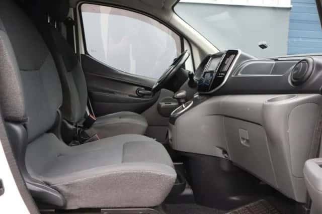 Nissan E-NV200 (2014) thumbnail 4