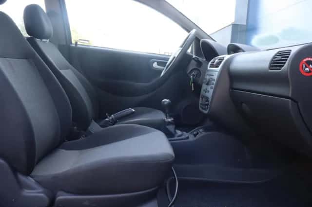 Opel Corsa (2006) thumbnail 5