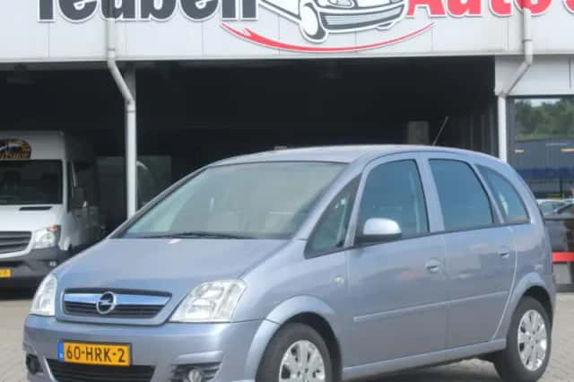 Opel Meriva (2009) thumbnail 1