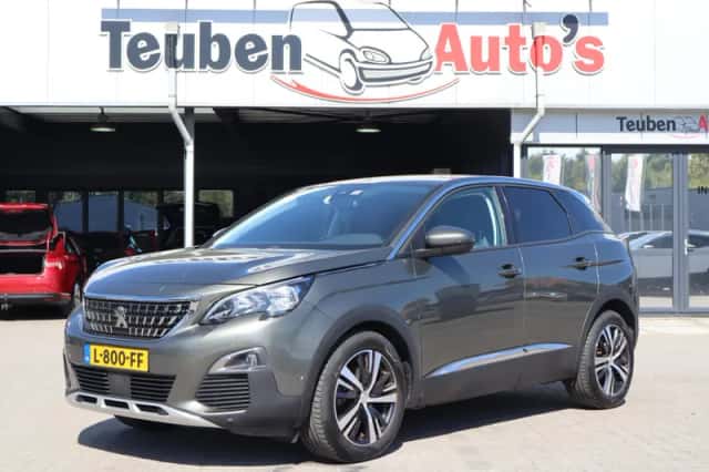 Peugeot 3008 (2017) thumbnail 2