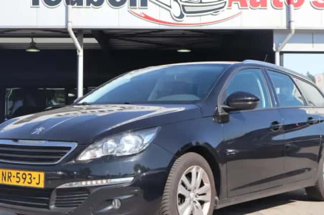 Peugeot 308 (2016) thumbnail 1