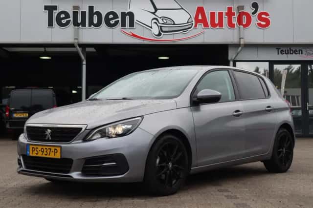 Peugeot 308 (2017) thumbnail 2